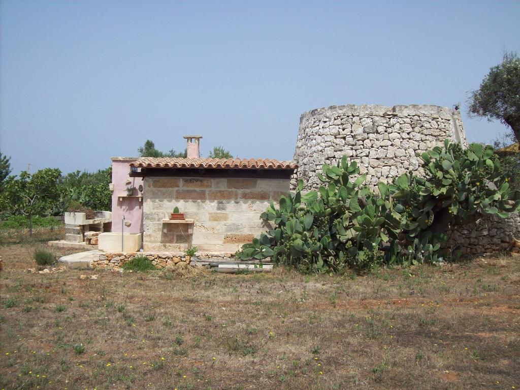 알리스테 Trullo Contrada Stracca 게스트하우스 외부 사진